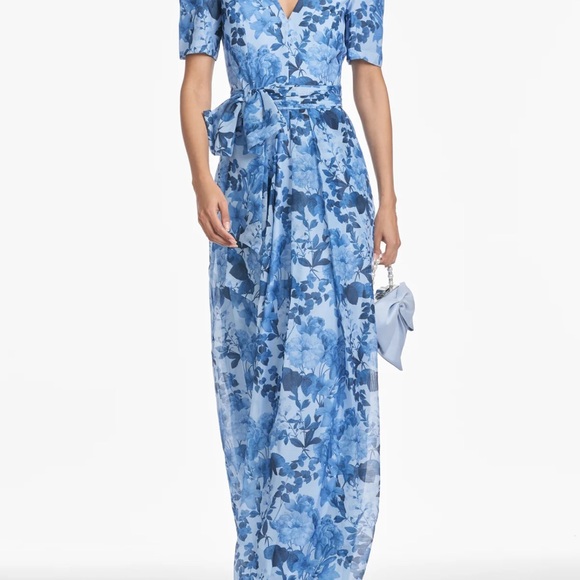 sachin and babi blue floral dress Sachin & Babi Jenny floral-print Gown | Blue